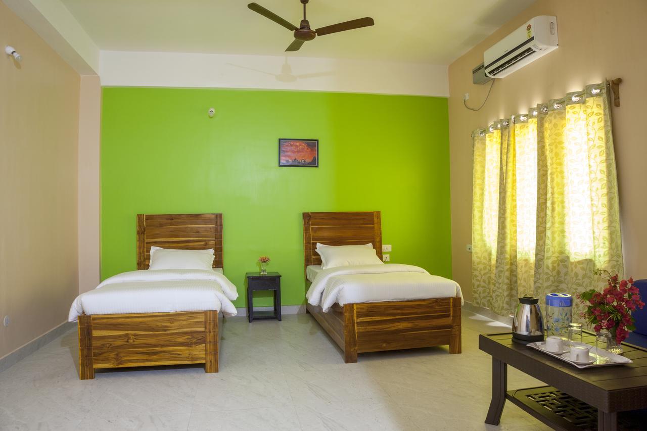 Rains Inn Eco Hotel Dimapur Ngoại thất bức ảnh