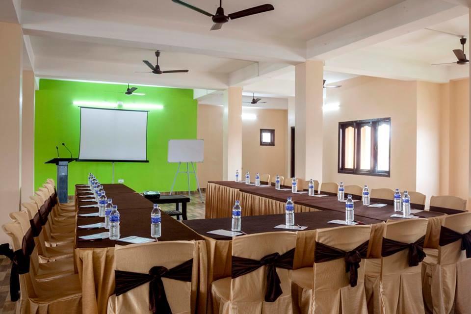 Rains Inn Eco Hotel Dimapur Ngoại thất bức ảnh