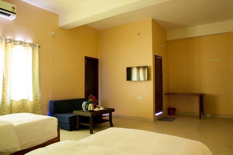 Rains Inn Eco Hotel Dimapur Ngoại thất bức ảnh
